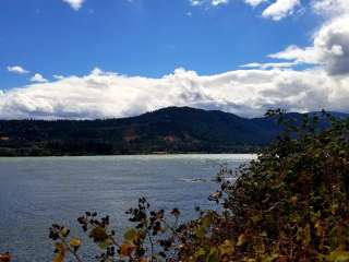 Blue Lake Road by Bridge of the Gods