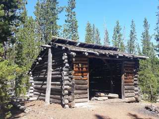 Swampy Lakes Sno-Park/Trailhead