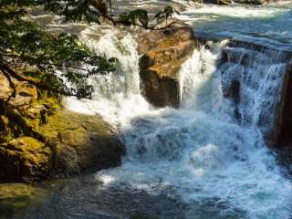 Steamboat Falls