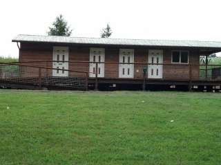 Umpqua Riverfront RV Park and Boat Ramp