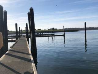 Salmon Harbor Marina