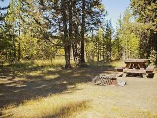 Paulina Lake Campground