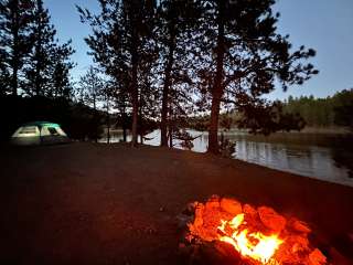 Fremont National Forest Holbrook Reservoir Forest Camp