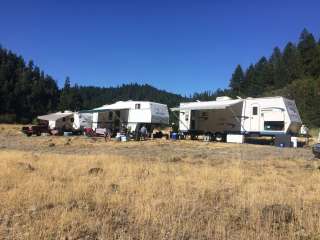 Rogue River Dispersed Campsites