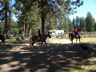 Lily Glen Horse Camp - Howard Prairie Lake