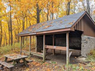 Kirkrige Shelter / Kittatinny Mountain — Appalachian National Scenic Trail