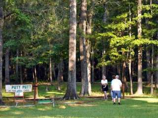 Thousand Trails The Oaks at Point South