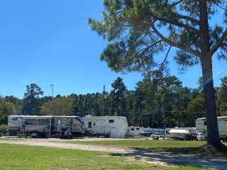 Hill's Landing & RV Park