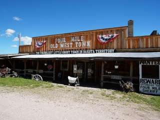 Four Mile Old West Town Campground 