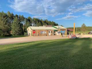 Custer Crossing Family Campground