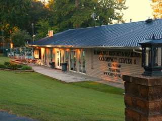 Birdsong Resort and Marina Lakeside RV and Tent Campground