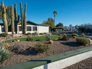 Desert's Edge RV Park