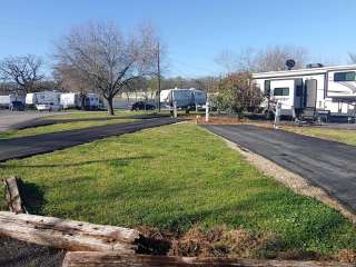 Mockingbird Hill Mobile Home and RV Park