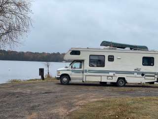 Lake Holbrook Park - South