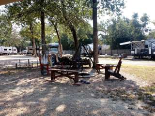 Texas Log Cabin RV Park