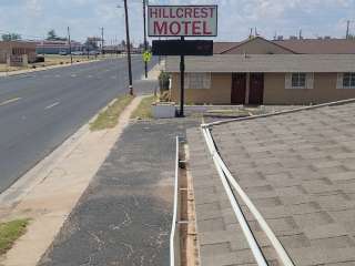 Hillcrest Motel & RV Park