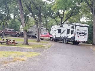 Hilltop Lakes Indian Wood Campground