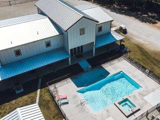 Blue Sky Lake Livingston RV Park & Cabins