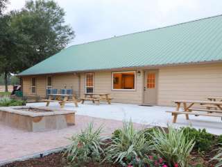 Leisure Lane RV Resort - Conroe