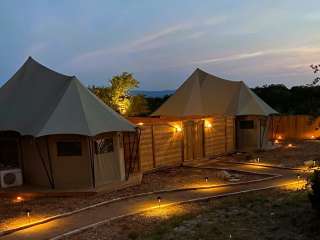 On The Rocks Glamping Resort