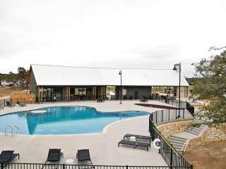 Horseshoe Ridge RV Resort