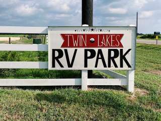 Twin Lakes RV Park