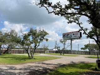 Silver Oaks RV Airstream Park