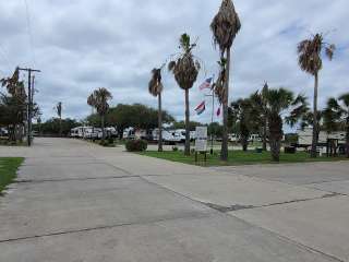 Wilderness Oaks RV Resort