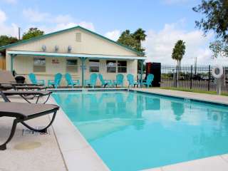 Colonia Del Rey RV Park