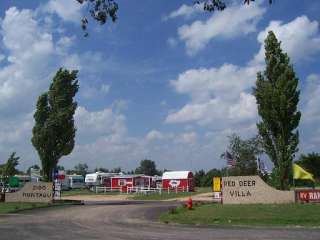 Red Deer Villa RV Ranch