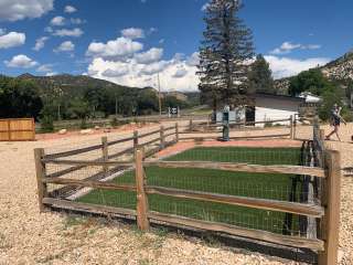 Cliffside Cabins and RV Park