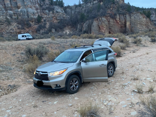 Twin Hollows Canyon