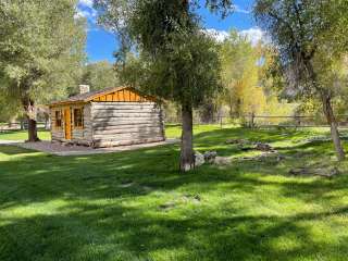 Sam Stowe Campground — Fremont Indian State Park