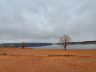 Sand Hollow State Park