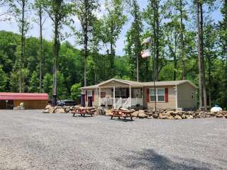 Smokey Mountain Hidden Stills RV Campground 