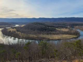 Andy Guest/Shenandoah River State Park