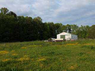 Misty Morning Sunrise Farm - Temporarily closed for camping