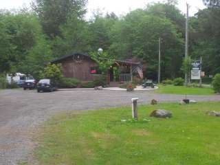 Hard Rain Cafe and RV Park