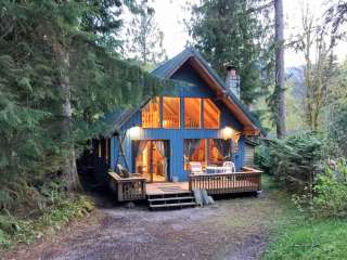 Mt Baker Rim Cabin #53 - Mt. Baker Lodging