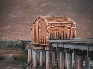 Vernita Bridge