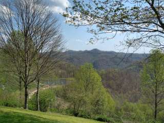 Twin Hollow Campground and Cabins