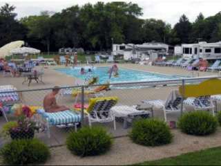 Valley View Recreation Club - Nudist 