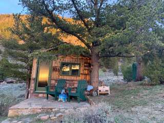 Little Cabin With a View