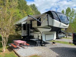 The Great Outdoors RV Resort