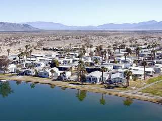 Lake Tamarisk Desert Resort