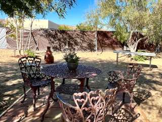 Joshua Tree Village Camping 