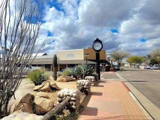 SW Wickenburg