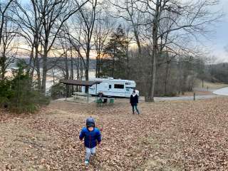 COE Beaver Lake Starkey Campground