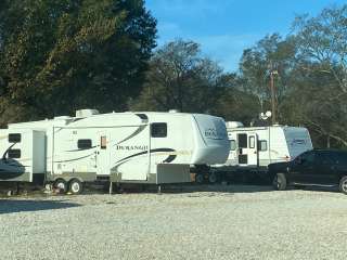 Caddo River Access RV Park