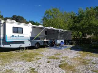 Youngs Lakeshore RV Resort